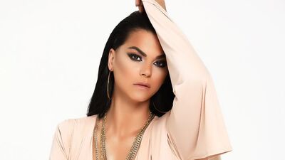 Nez'in korku dolu anları: Salonumda yere yattım