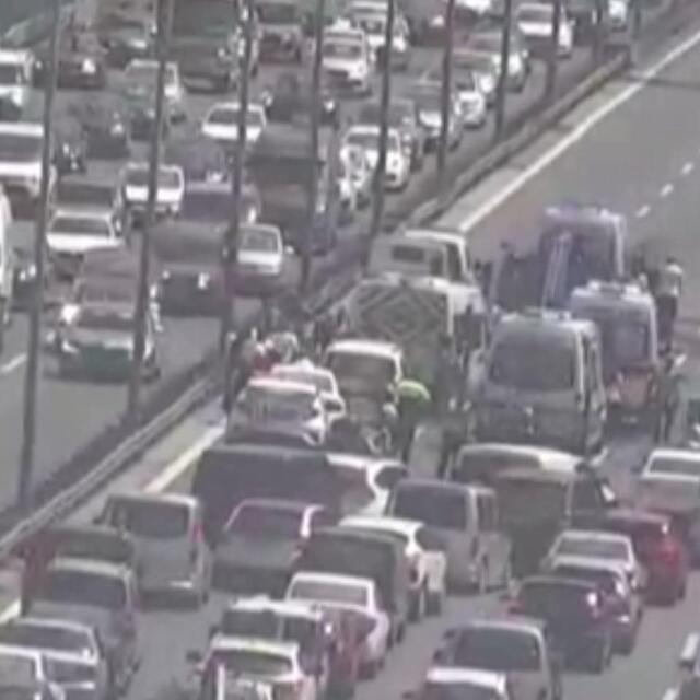 FSM'de zincirleme kaza! Yaralılar var