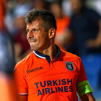 Emre Belözoğlu'ndan geleceğiyle ilgili açıklama