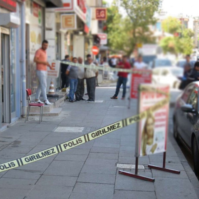 "Eşime bakıldı" dedi, sonrası korkunç!