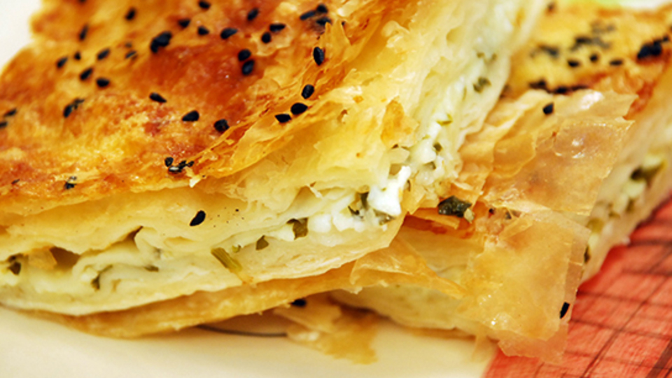 Hızlıca yapılabilecek 3 börek tarifi