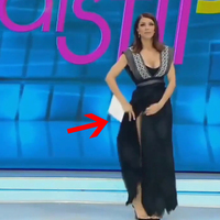 Canlı yayının ortasında eteğindeki örümceği aradı!