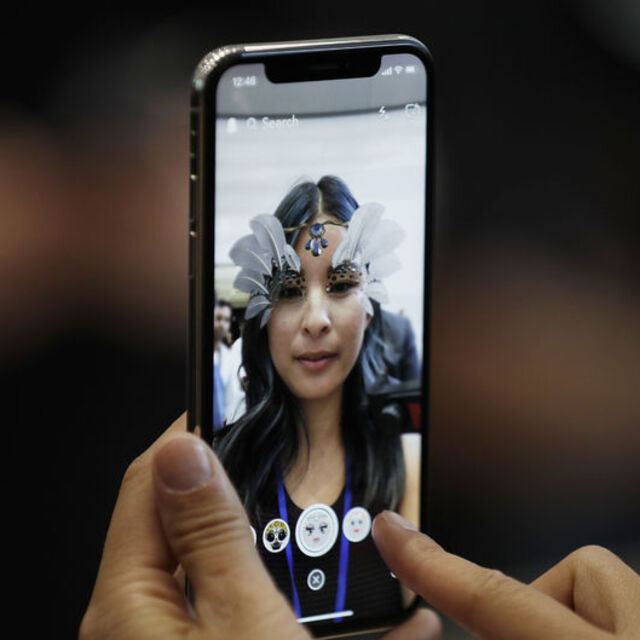 Pahalı cep telefonuna duble fren
