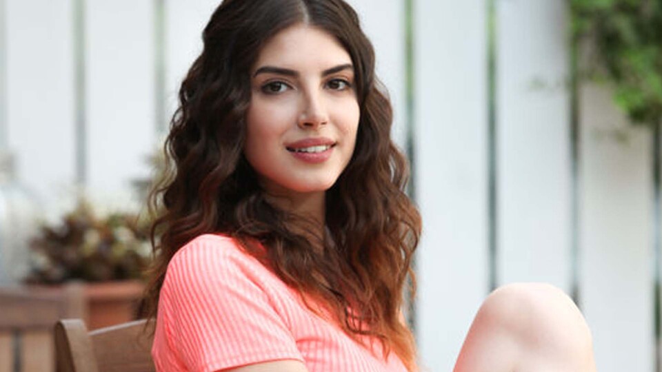 Deniz Baysal hangi diziye dahil oldu?