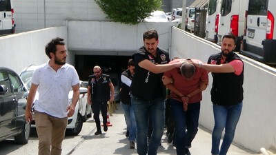 Suç örgütünü cezaevinden yönetiyor!