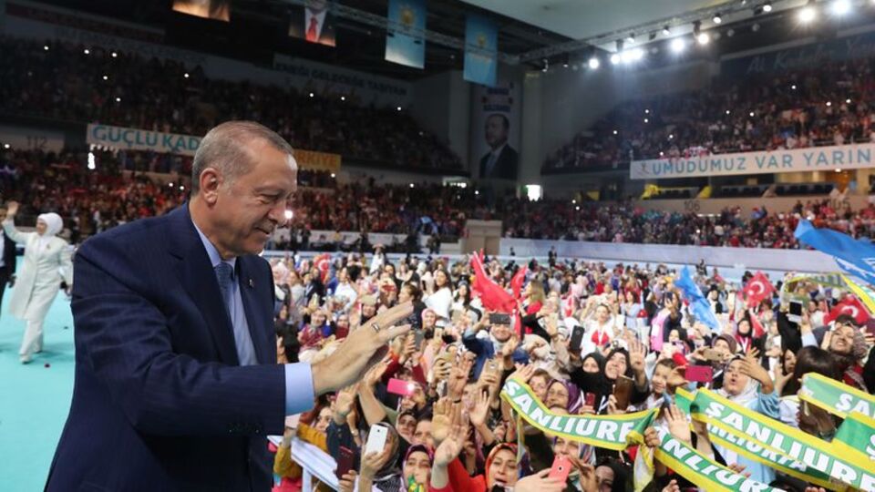 AK Parti kongreye hazırlanıyor! Beklenen değişiklikler neler?