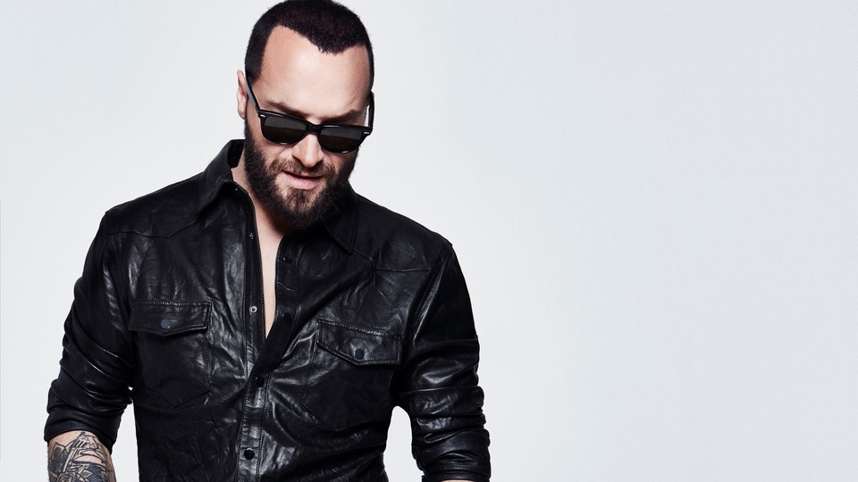 Konser için gardırop dolusu kıyafet