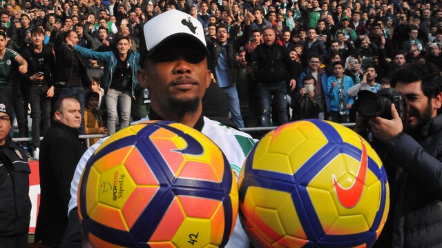 Eto'o veda etti