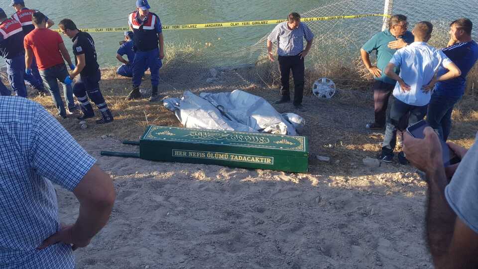 Cenaze dönüşü feci kaza!