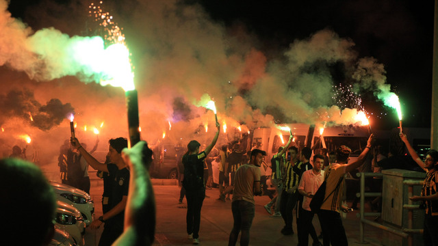 Fenerbahçe'ye coşkulu karşılama!