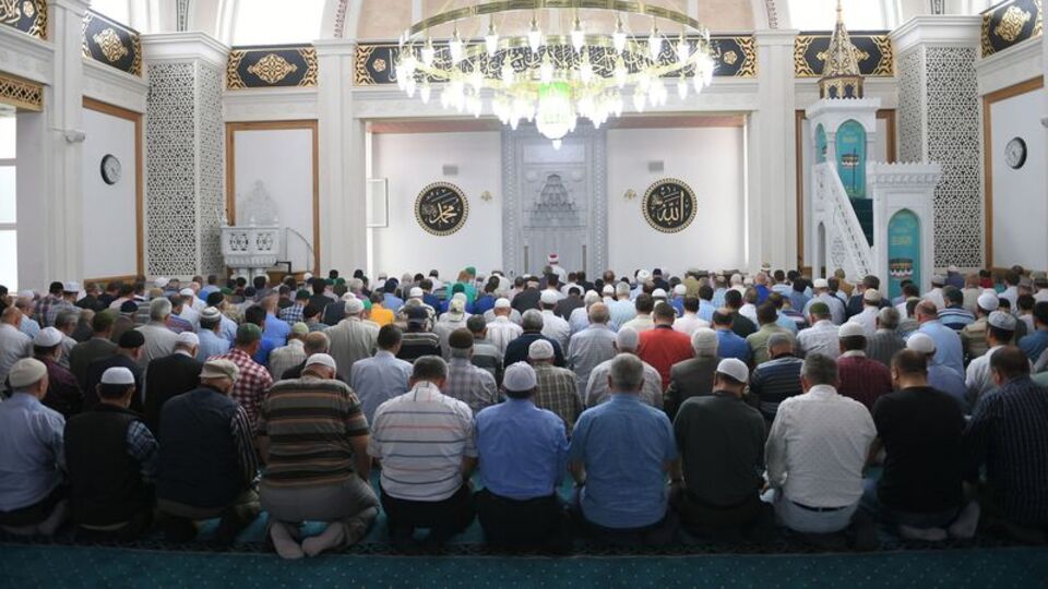 Bursa Cuma namazı saati