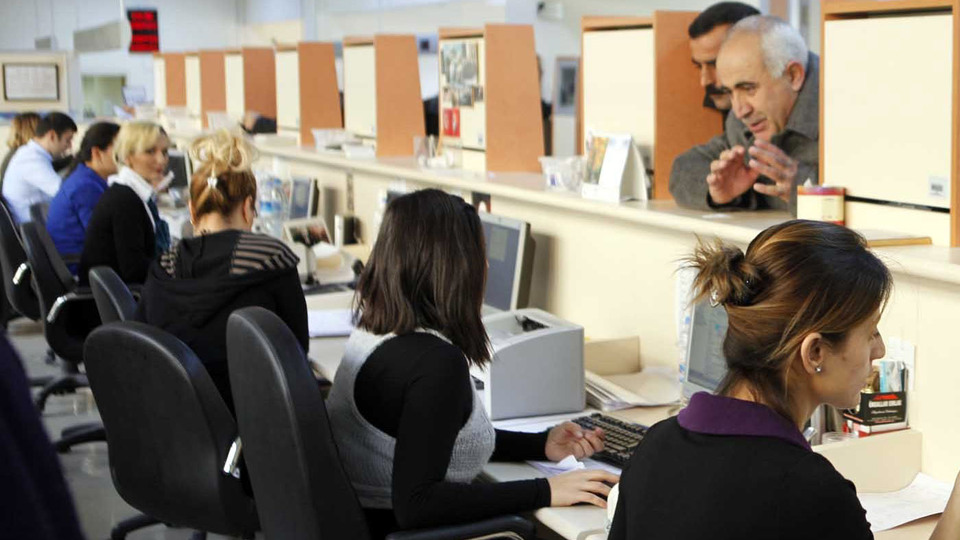 Pazartesi günü bankalar açık mı?