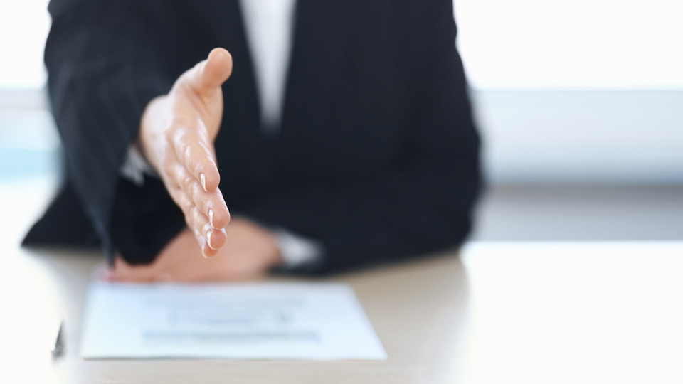 Tokalaşmak istemeyen Müslüman çiftin vatandaşlık başvurusu reddedildi!