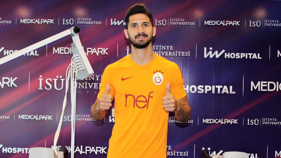Emre Akbaba sağlık kontrolünden geçti