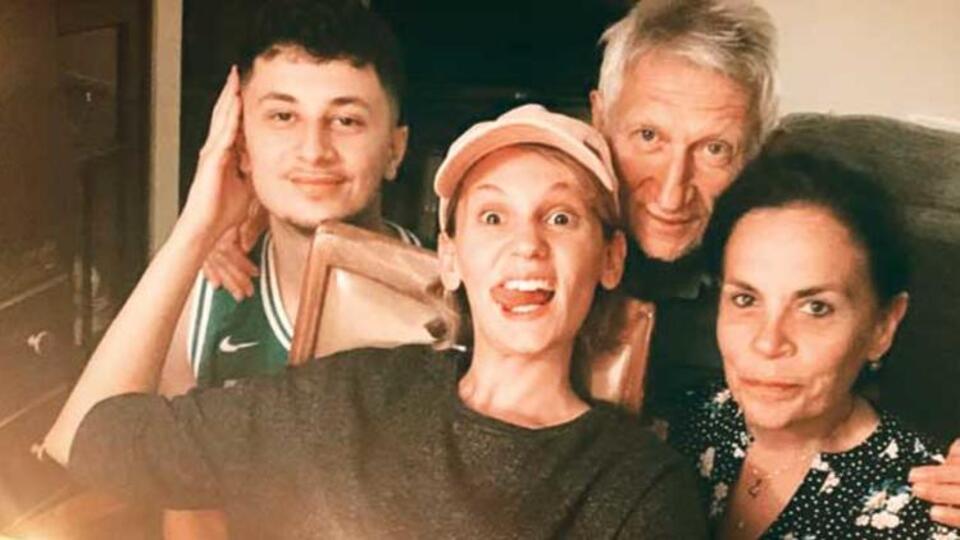 "Evde kalıp Çin yemeği yediğin doğum günü"