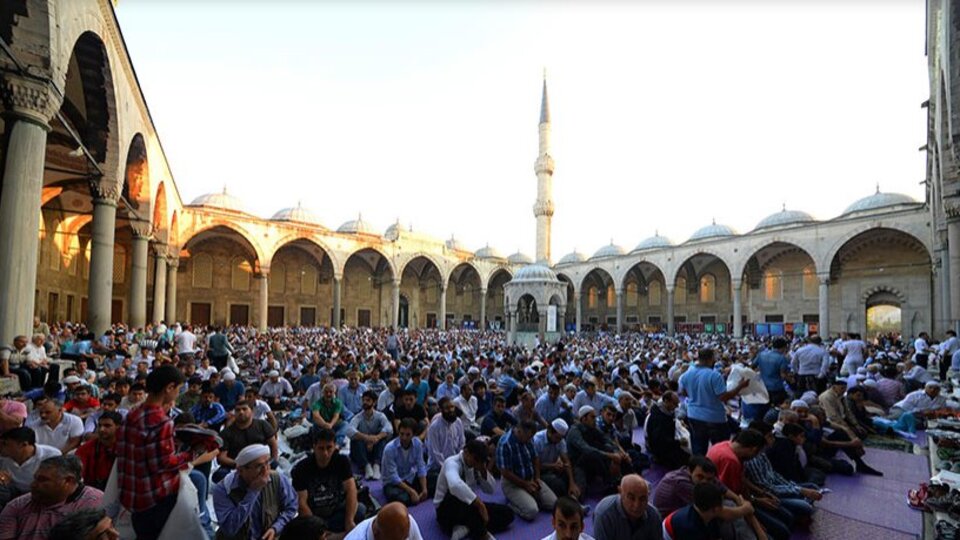 Bayram namazı saatleri