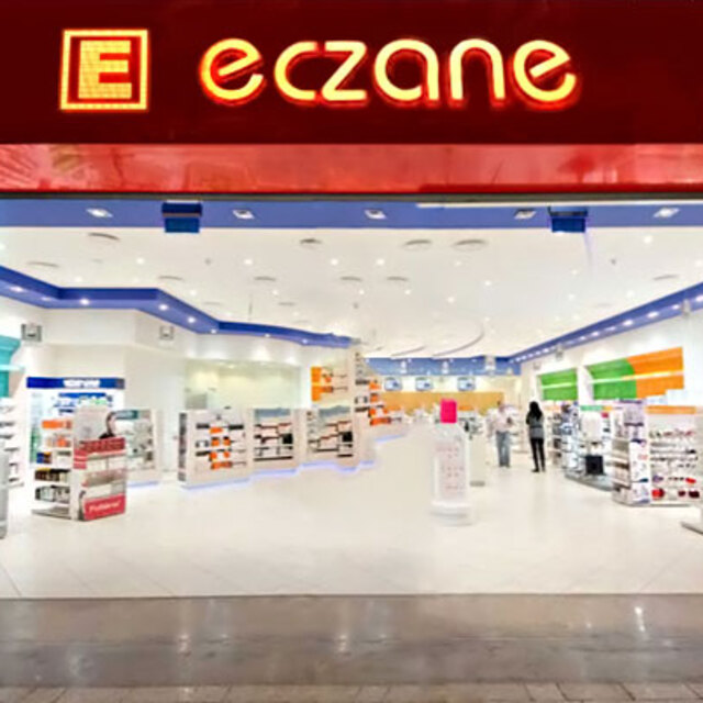 Arefe günü eczaneler ve PTT açık mı?