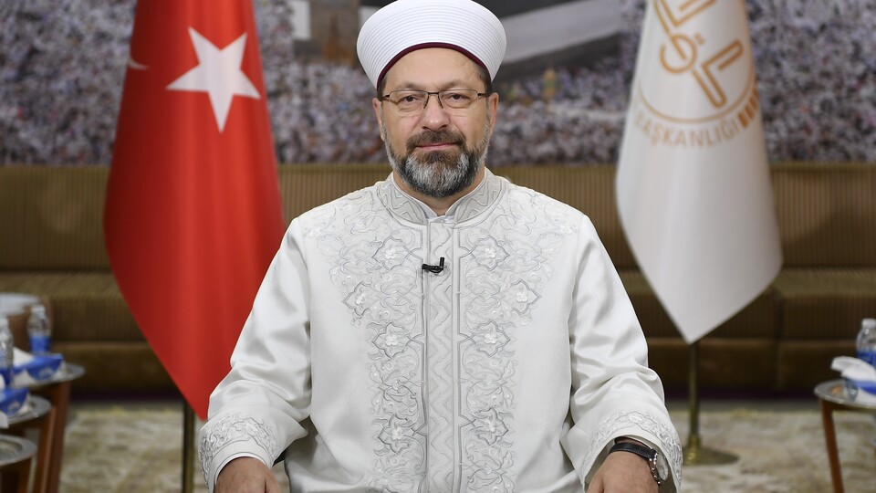 Diyanet İşleri Başkanı: Kurban Bayramı'nı yürekten tebrik ediyorum