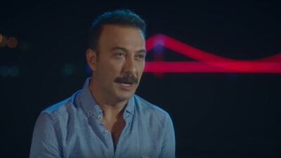 Müjgan, Ahmet'i evden kovuyor