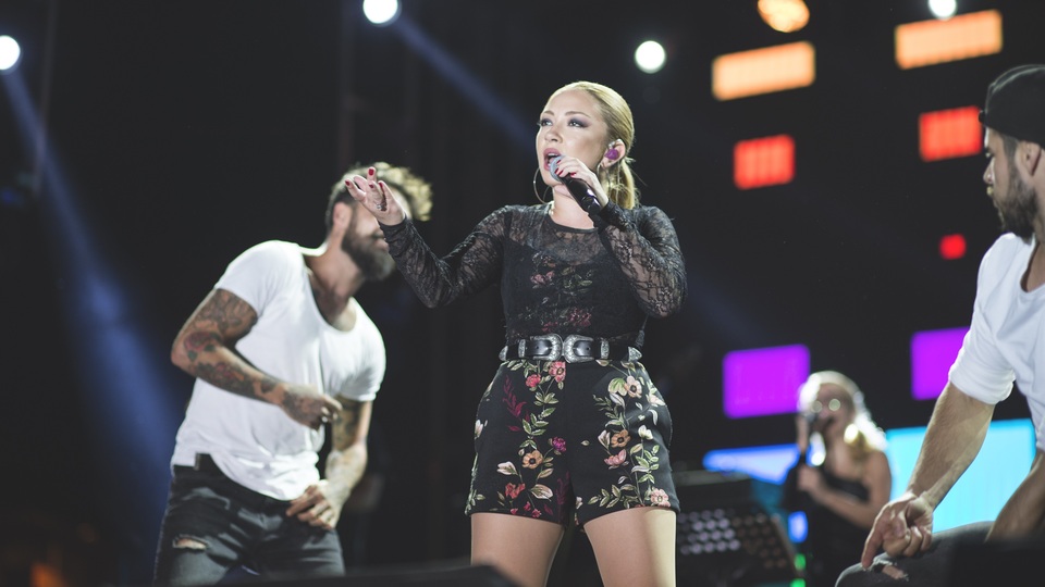 Ece Seçkin'den evlilik açıklaması