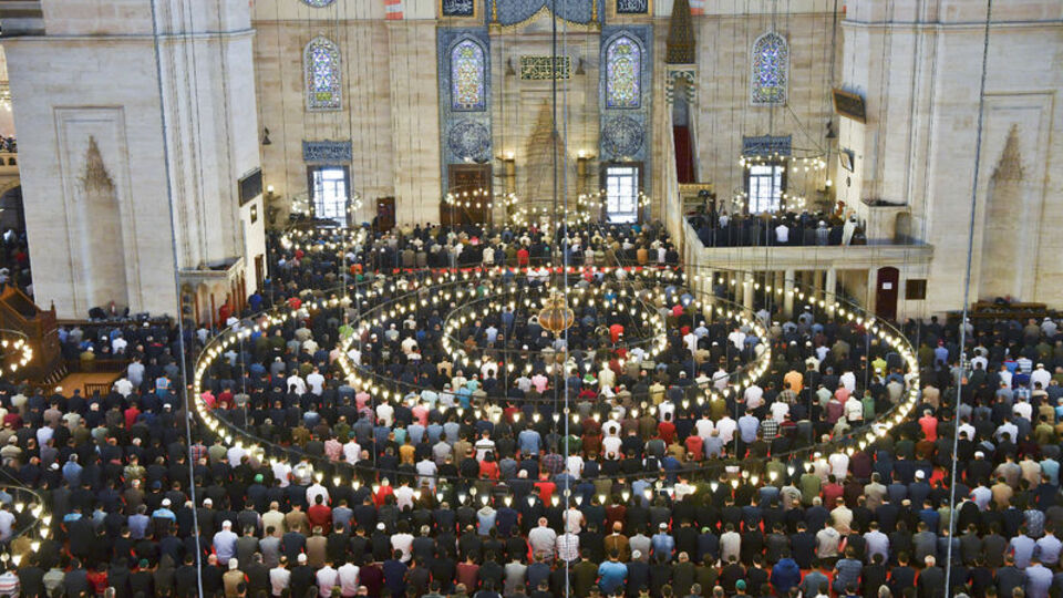 Bayram namazı saati: Konya - 2018 Kurban Bayramı namazı saati - Diyanet takvimi