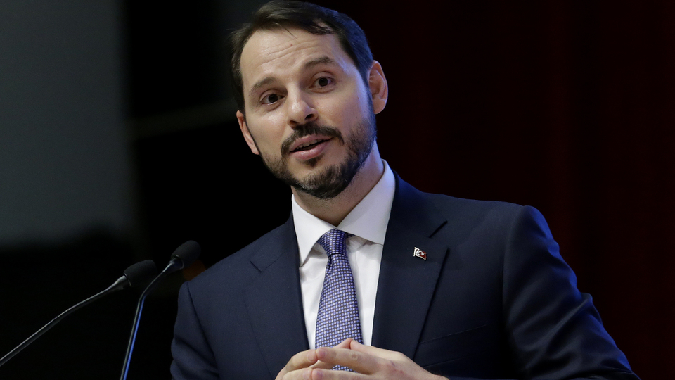 Bakan Albayrak'tan vergi ödemeleri açıklaması