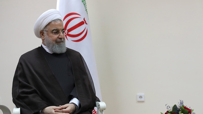 İran yerli savaş uçağı Kovsar'ı tanıttı!