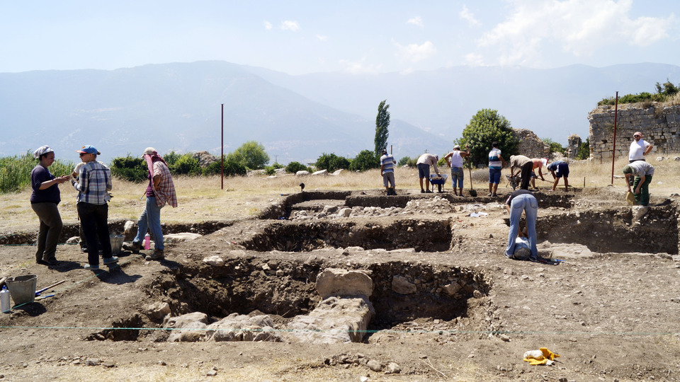 Limyra Antik Kent kazıları başladı