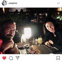 Cem Yılmaz'dan bir ilk!