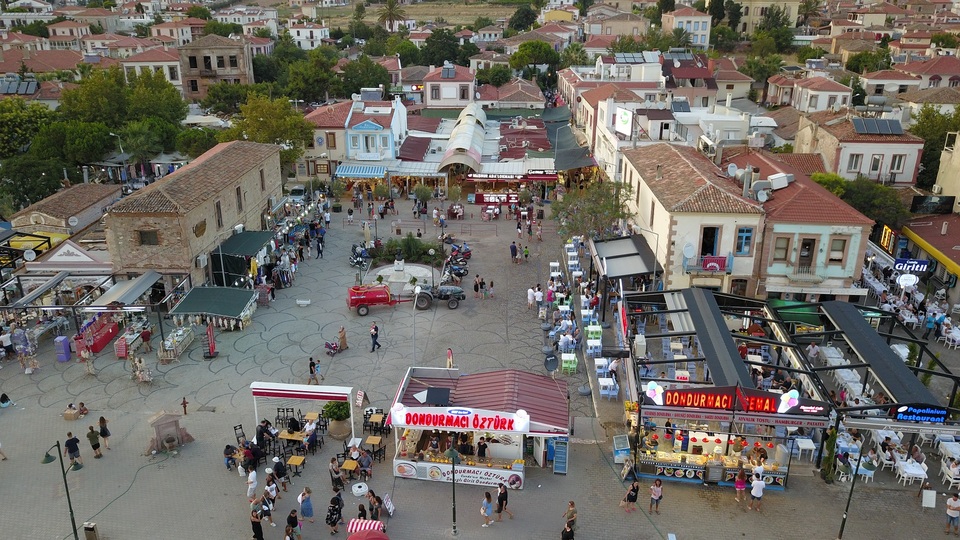 1.5 milyon kişi geldi!