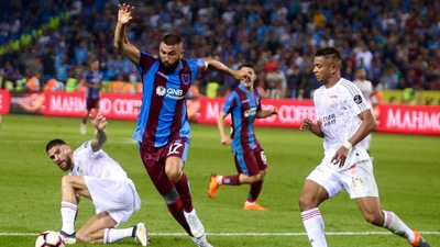 Beşiktaş'tan teklif var mı? Başkandan açıklama!