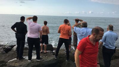 Denizde kayıp olarak aranırken kıyıya çıktı