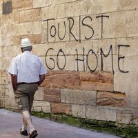 Kazıklanmayan turistler