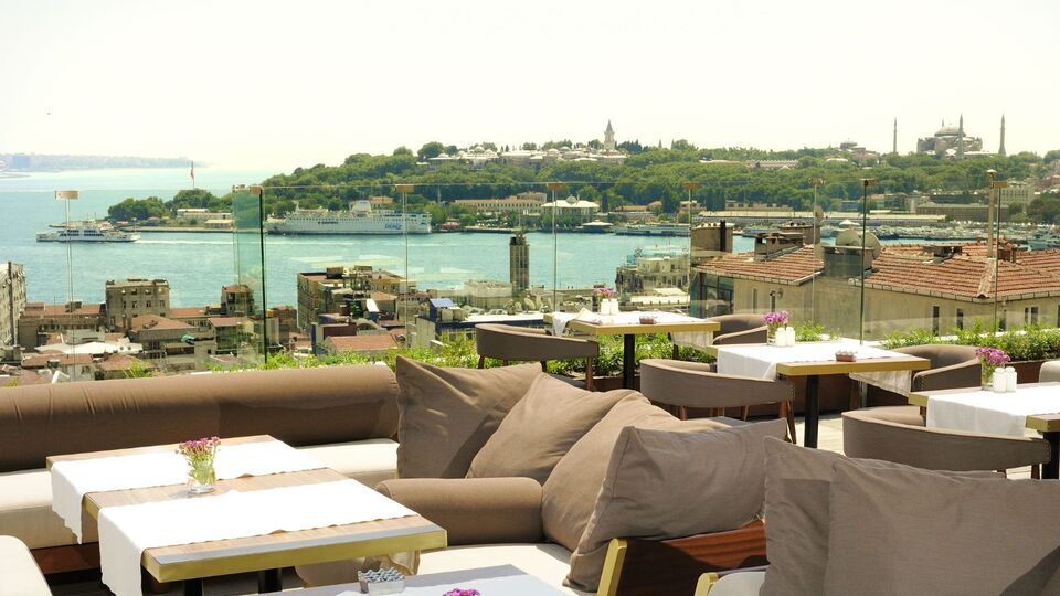 İstanbul'da fiyatlar yarı yarıya indi!