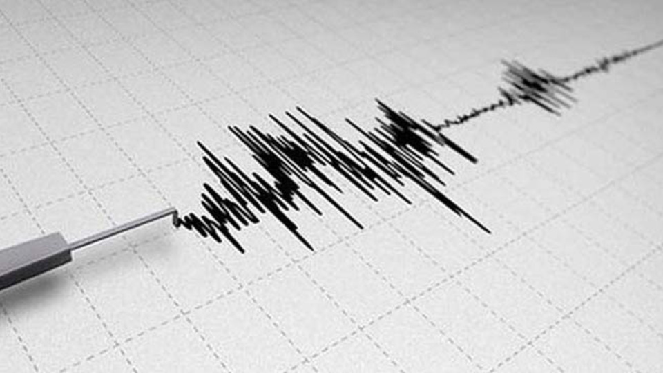İran'da 6,1 büyüklüğünde deprem