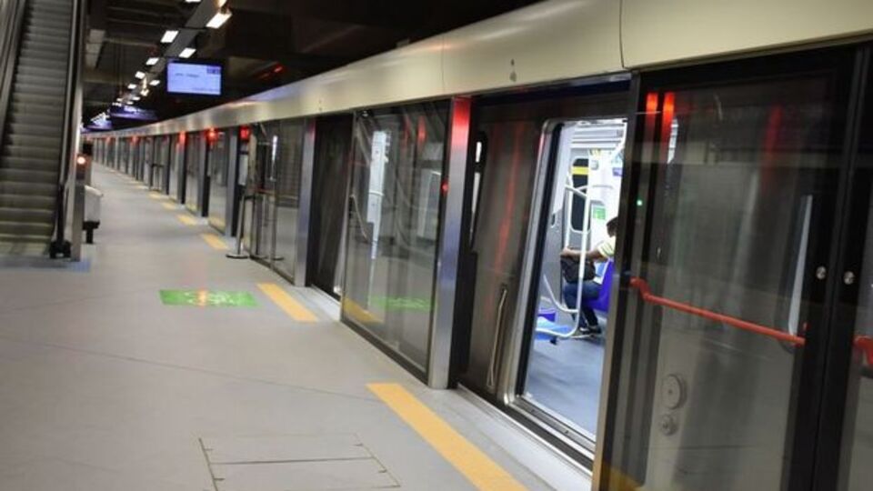 Bugün ve yarın metro sefer saatlerinde değişiklik