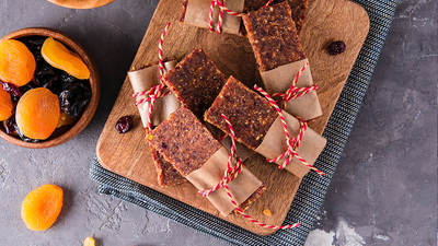 Badem ve kuru kayısılı bar tarifi
