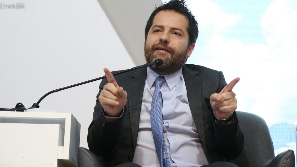 Emlak patronundan döviz isyanı