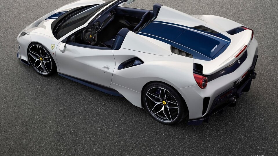 Tarihinin en güçlü üstü açık modeli