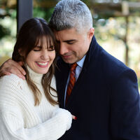 Özcan Deniz kızıyla ilk karesini paylaştı