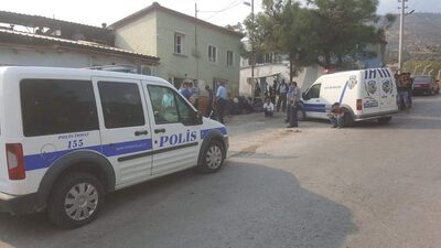 Babasının tabancasıyla oynarken kendini vurdu