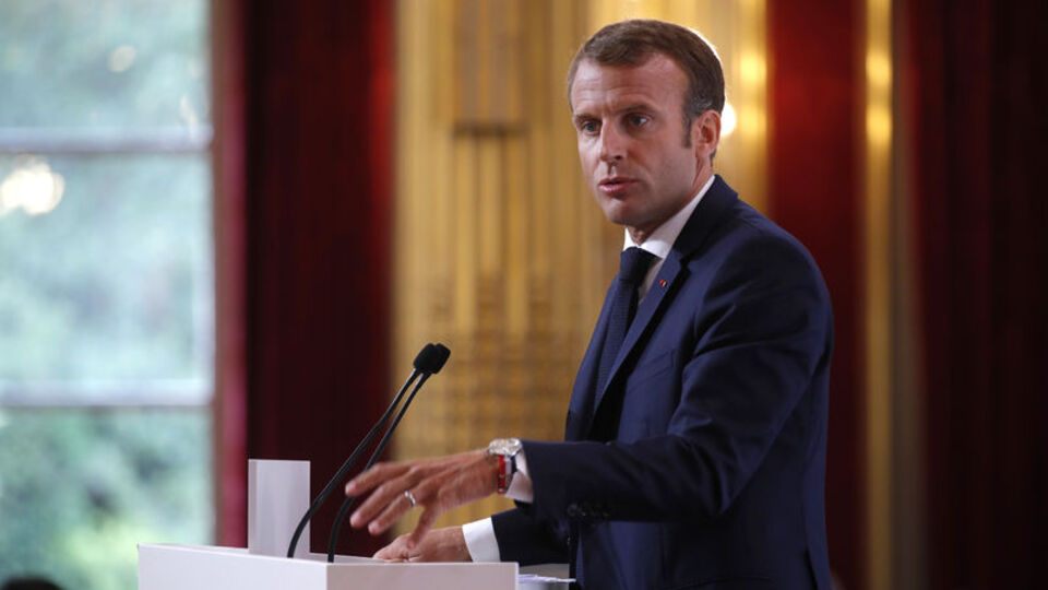 Fransa Cumhurbaşkanı Macron: "Dünya yol ayrımında"