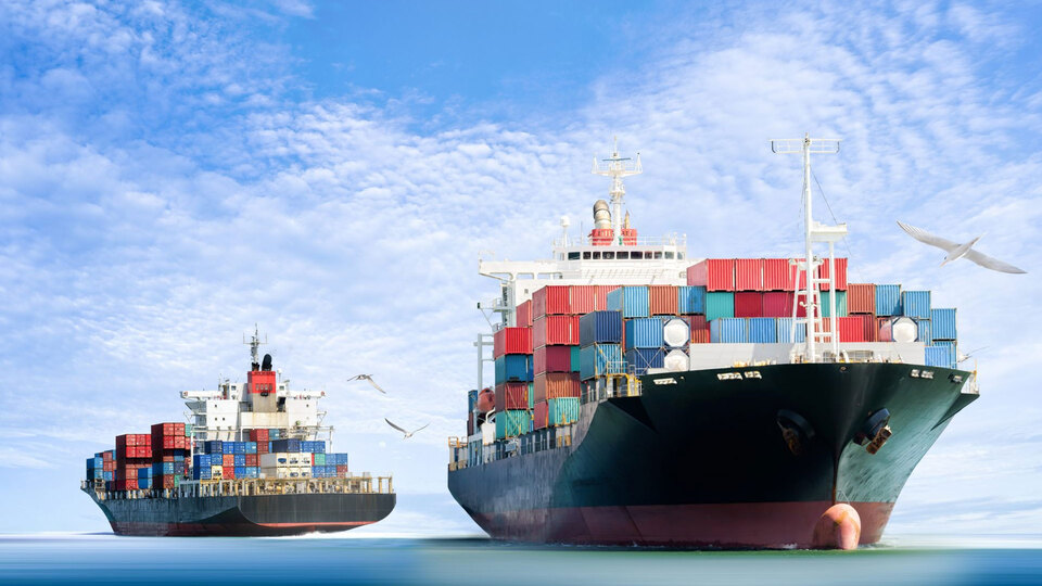 Dış ticaret açığı Temmuz'da azaldı