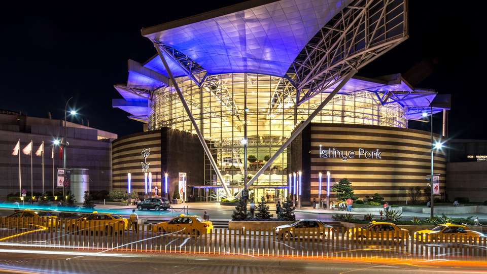 İstinyePark AVM açılış saatleri...
