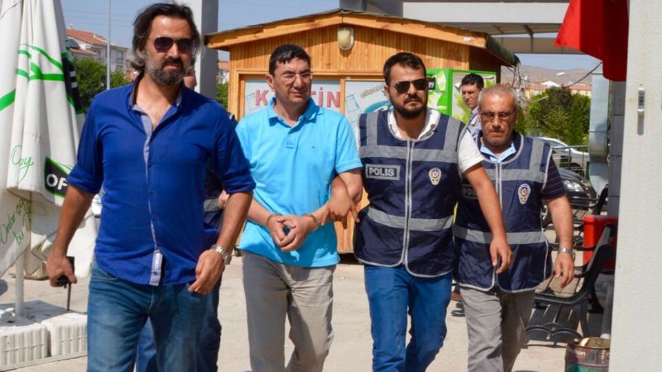 MHP davasının hâkimine ev hapsi