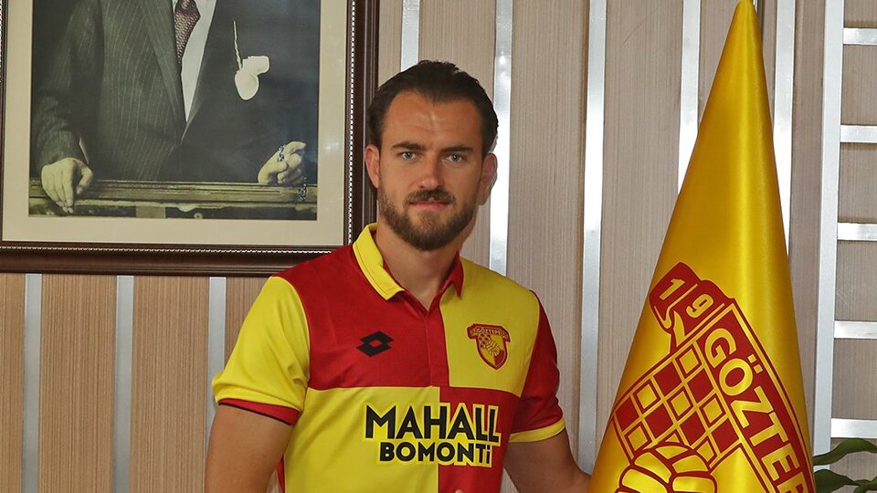 Göztepe'de transfer!