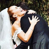 Ünlü şarkıcının en mutlu günü!