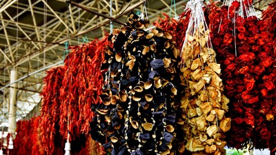 Kuru bamyanın kilosu altınla yarışıyor