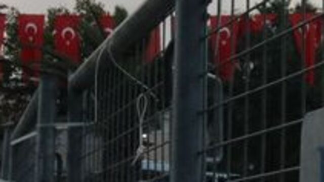 Vatan Caddesi trafiğe kapatıldı
