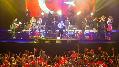 Harbiye'de 30 Ağustos coşkusu